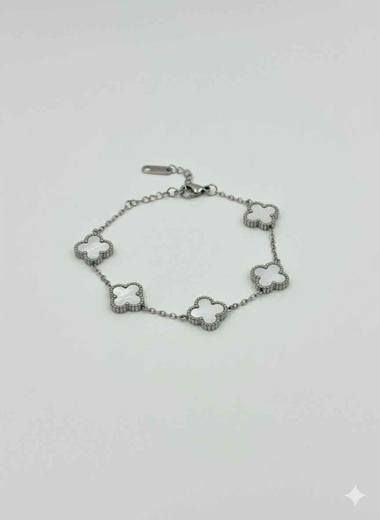 White Vintage Alhambra Bracelet