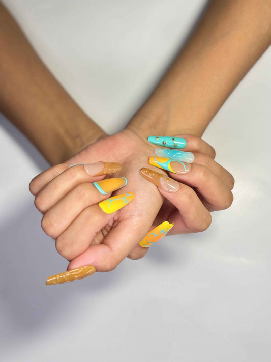 70s-Inspired Stiletto Nails