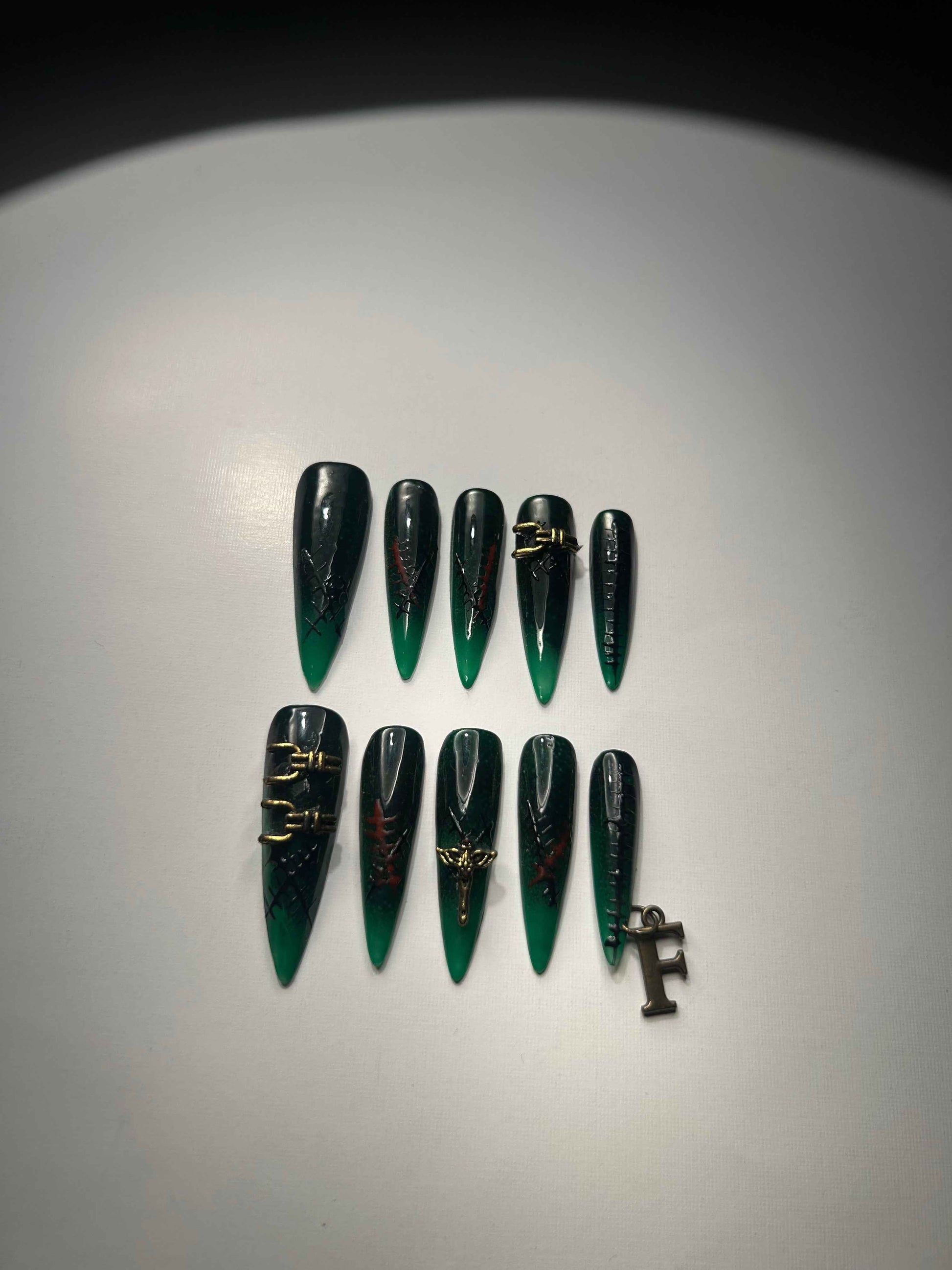 Ebony Green Charm