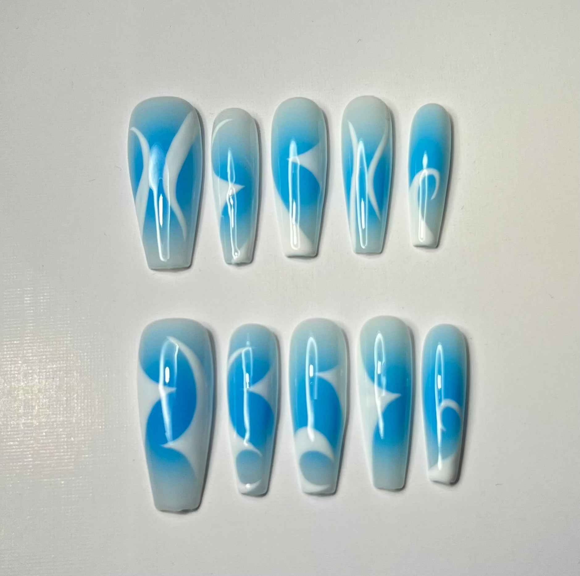 blue & curve nails