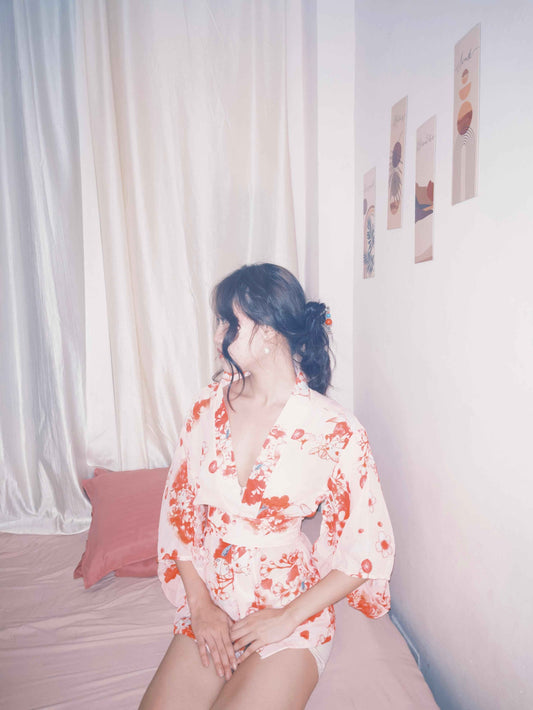 Sunset Blossom: Coral Floral Kimono Loungewear Robe 🌸