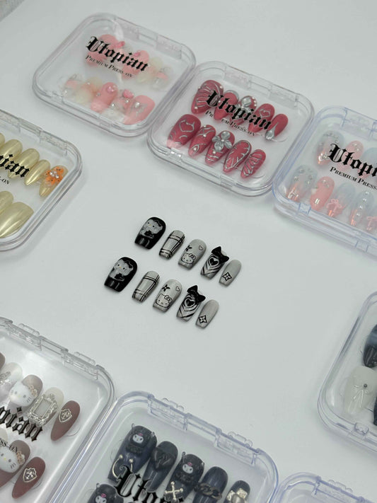 Monochrome Street Style Kitty Press-On Nails