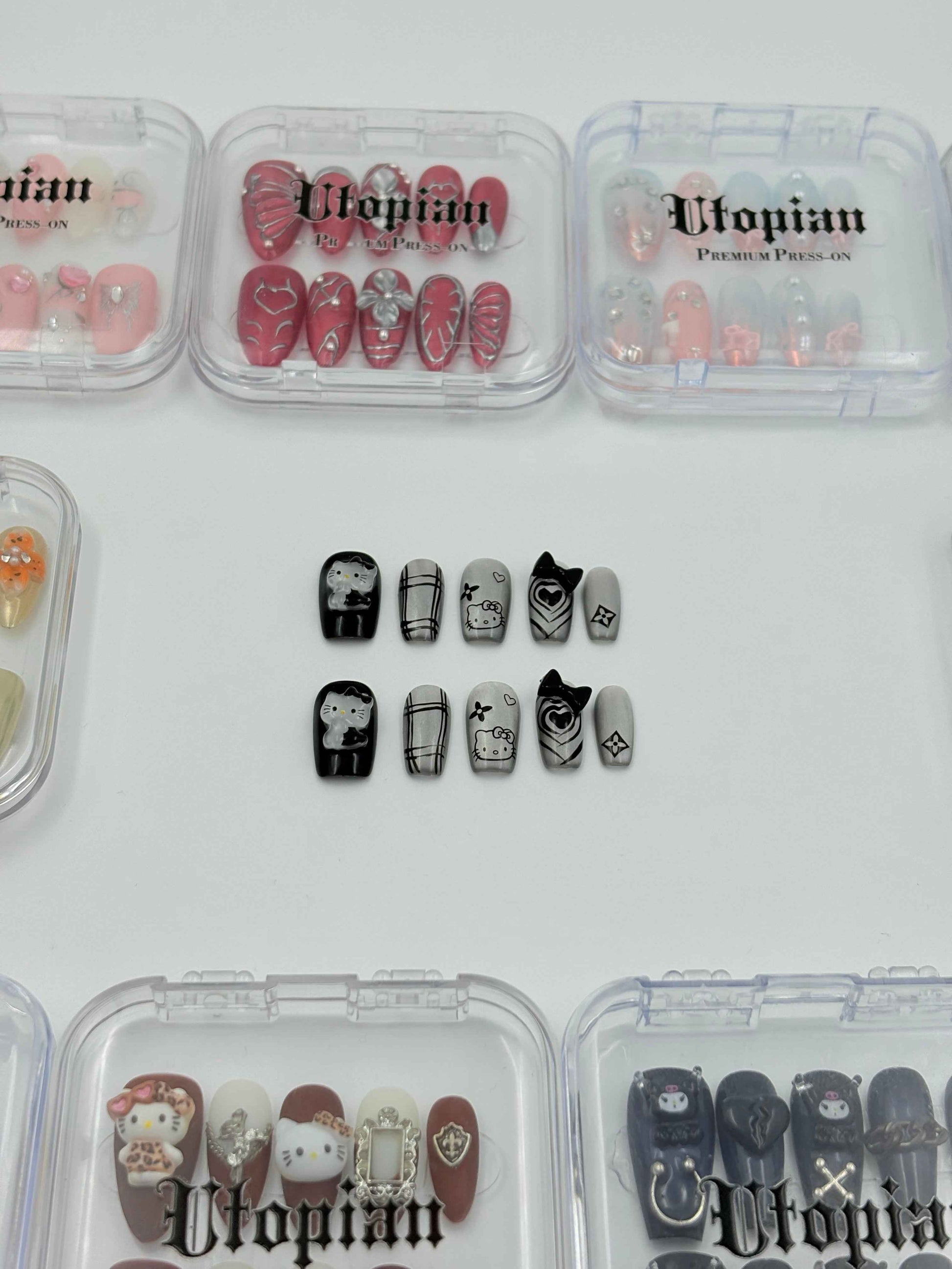 Monochrome Street Style Kitty Press-On Nails