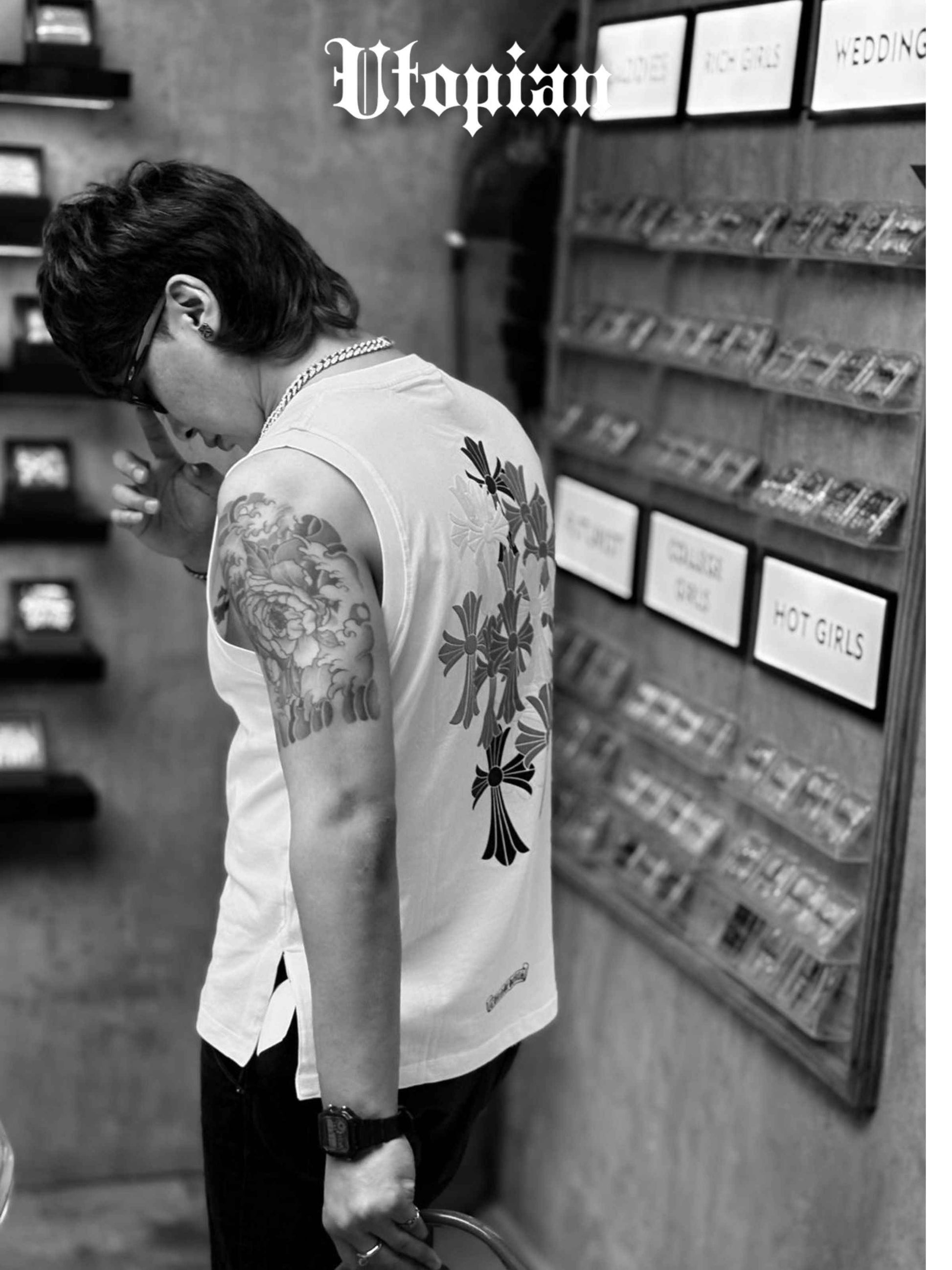 White Chromatic Cross