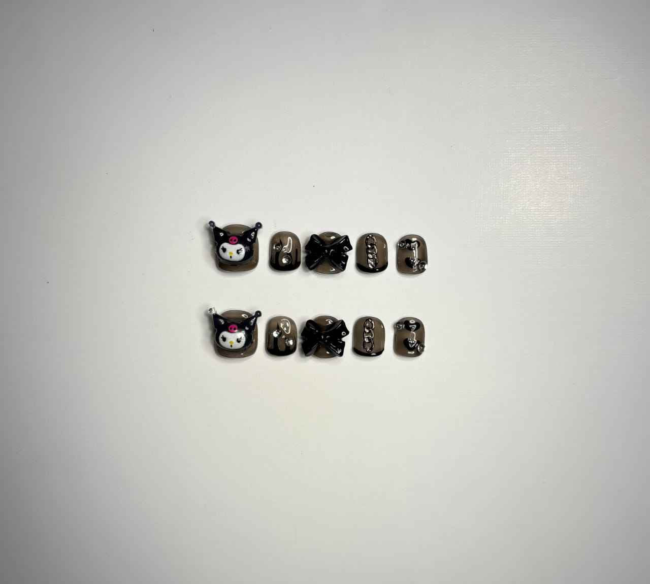 black kuromi short