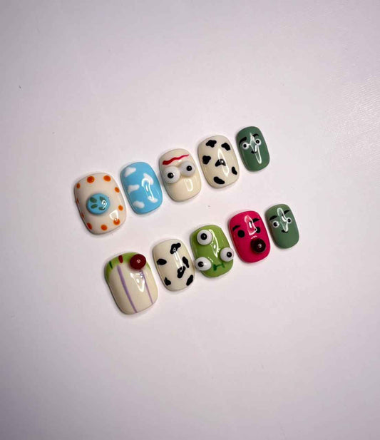 cartoon nail (short)