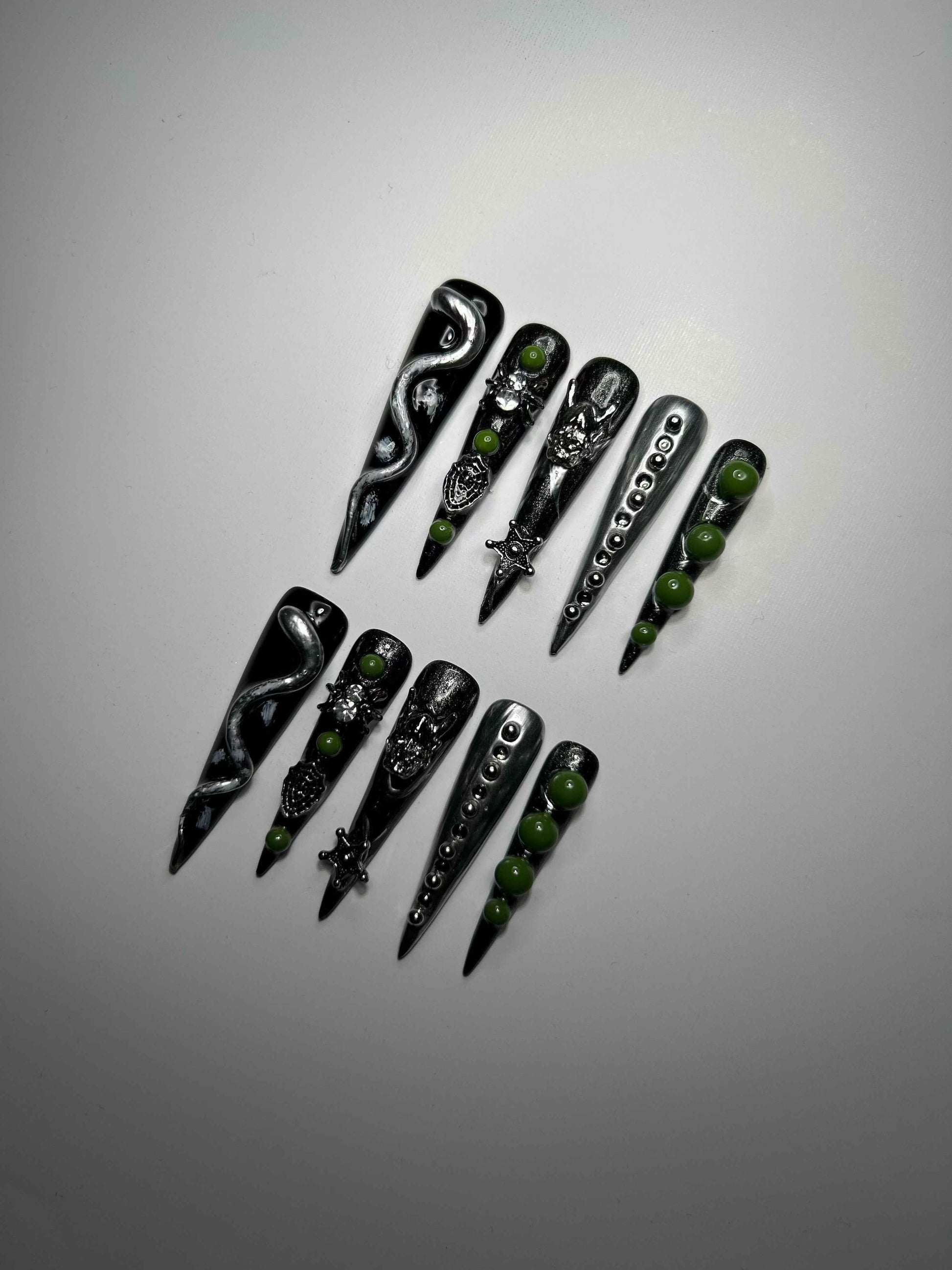 Serpent Sliver Stiletto