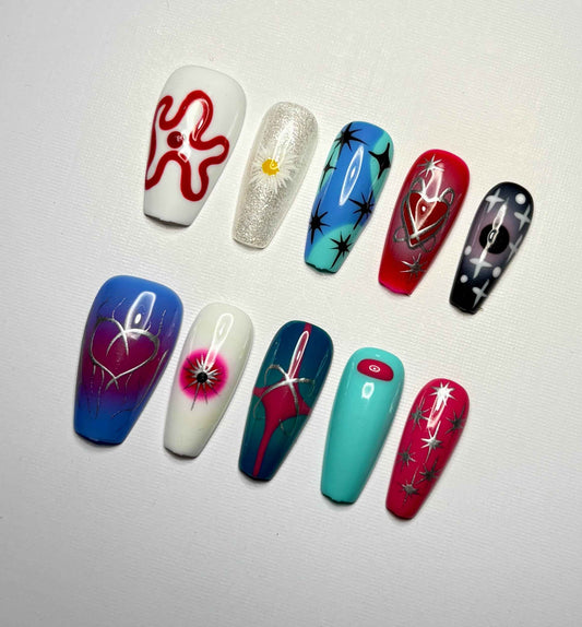 Funcky pop nails