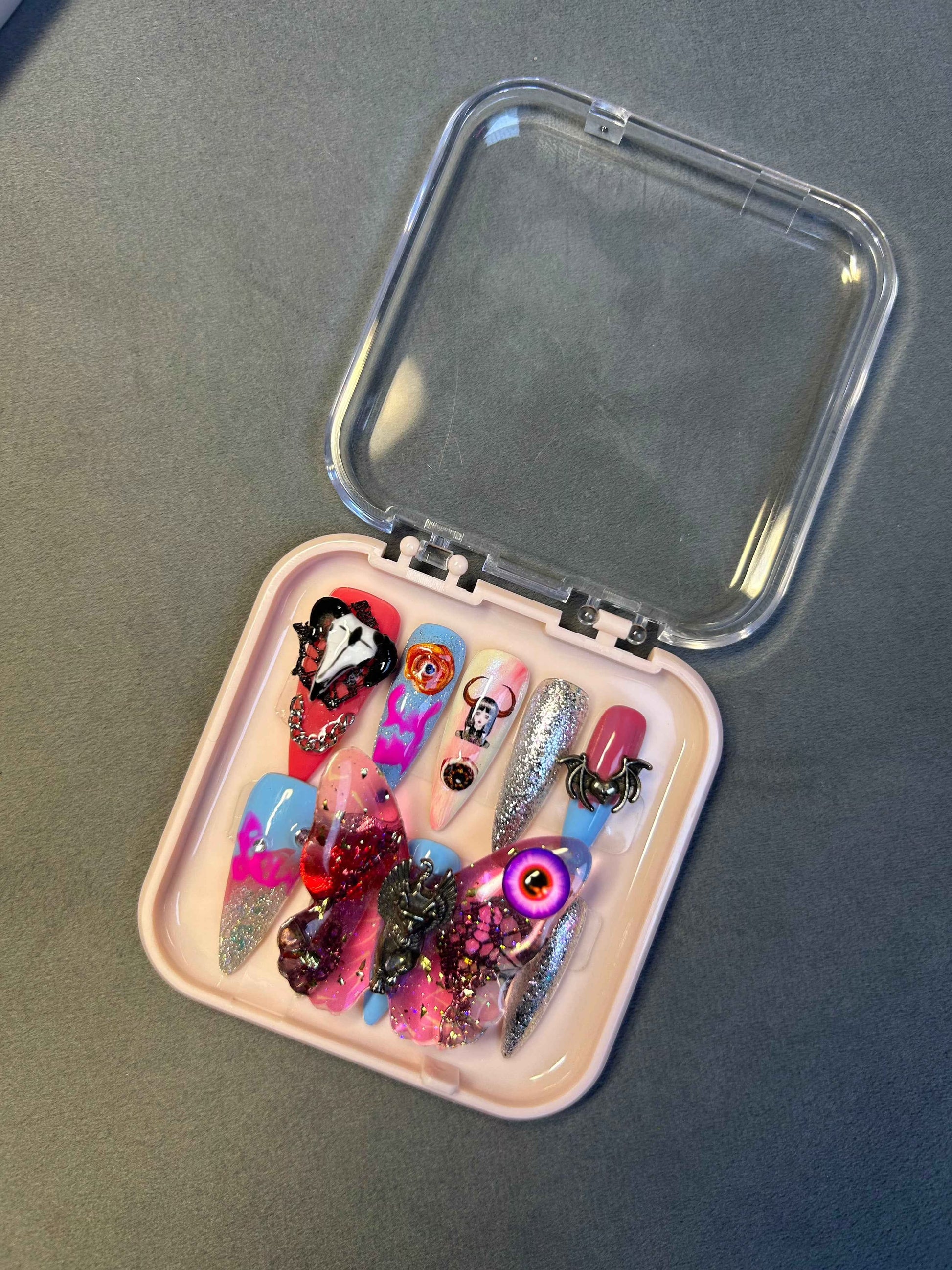 Butterfly cupid nails